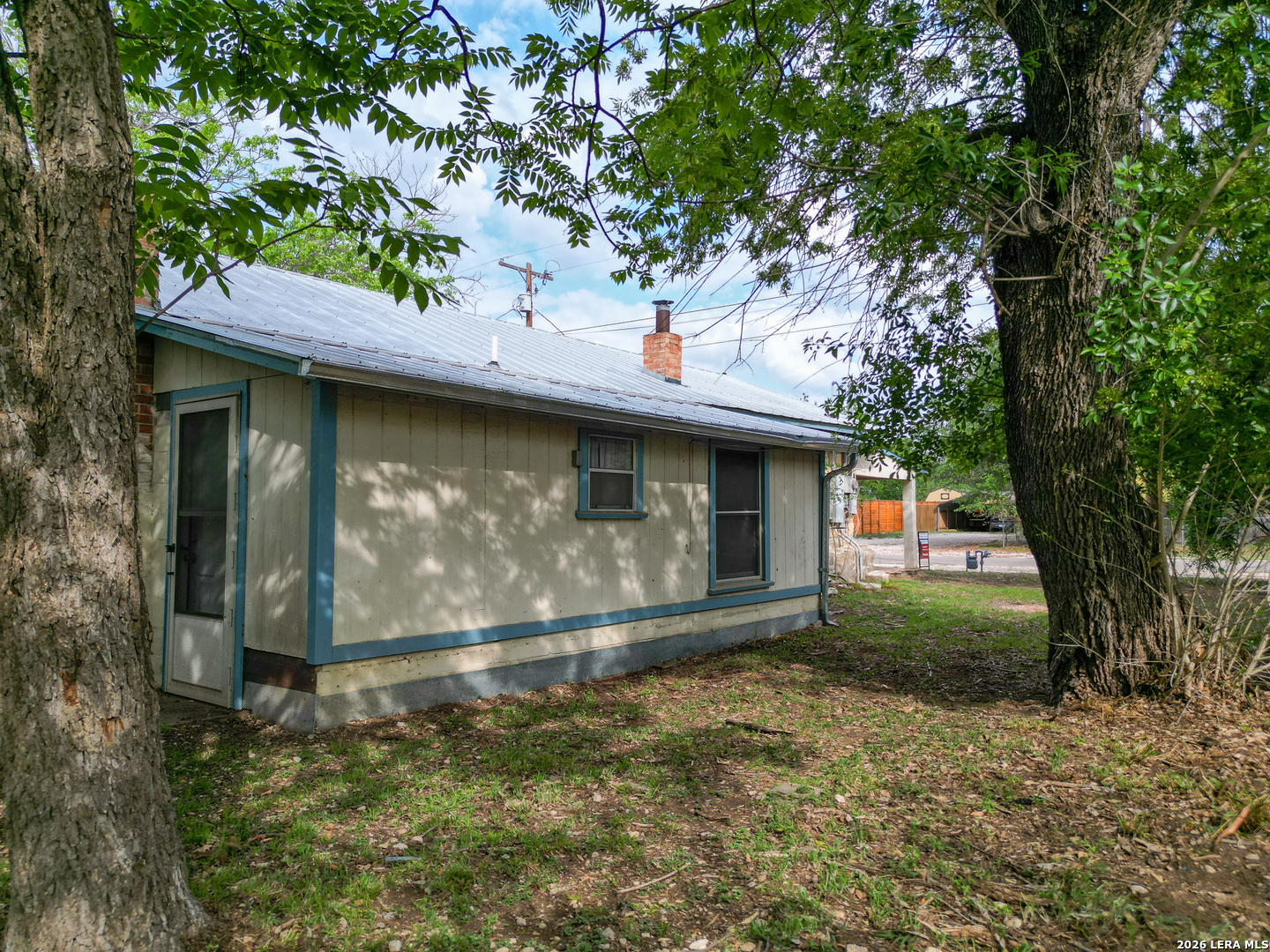 607 Hackberry Street Bandera TX 78003