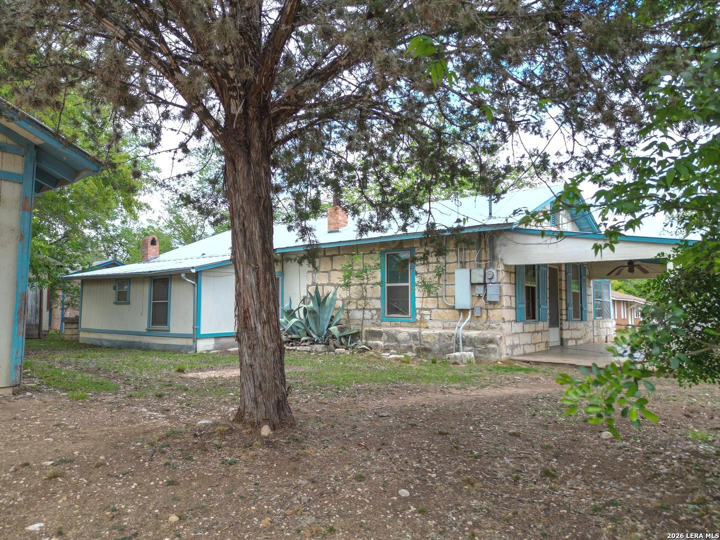 607 Hackberry Street Bandera TX 78003