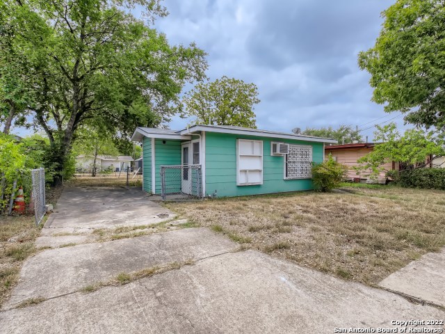 3006 Martin Luther King Drive San Antonio TX 78220