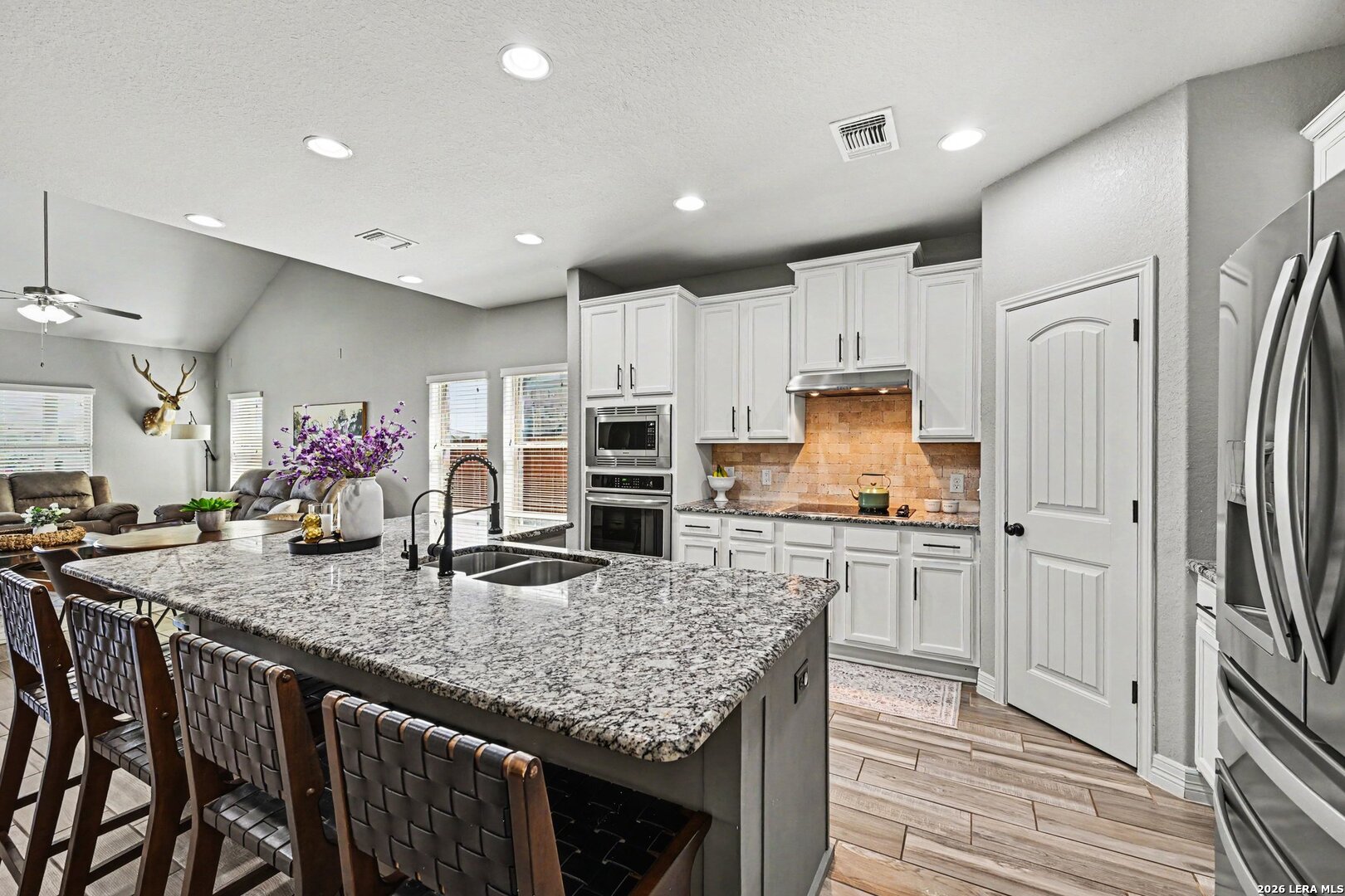 1382 Shadow Rock New Braunfels TX 78130