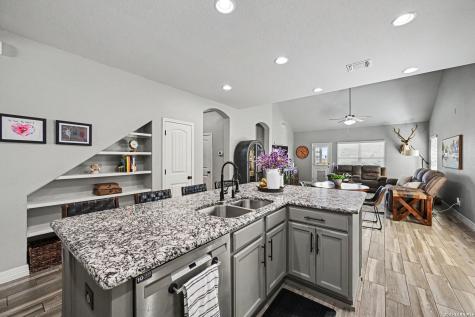 1382 Shadow Rock New Braunfels TX 78130