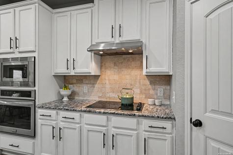 1382 Shadow Rock New Braunfels TX 78130