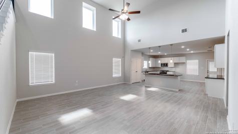 6421 Scooby Acres San Antonio TX 78253