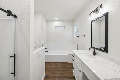 11890 Ranch Road 965 Fredericksburg TX 78624