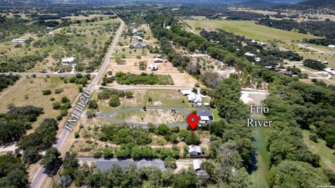 3598 Ranch Road 1120 Rio Frio TX 78879