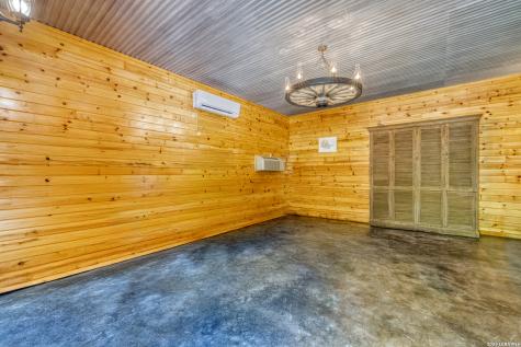 3598 Ranch Road 1120 Rio Frio TX 78879