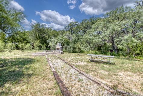 3598 Ranch Road 1120 Rio Frio TX 78879