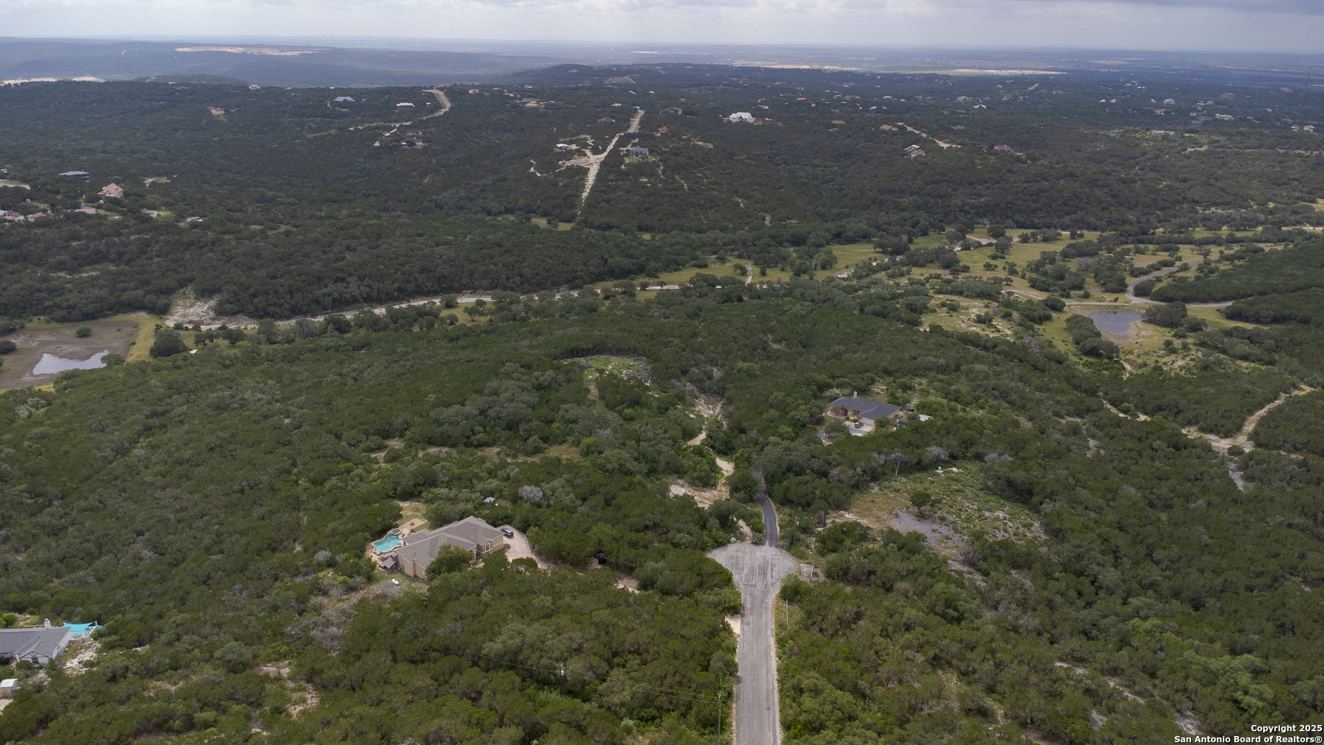 199 County Road 2733 Mico TX 78056