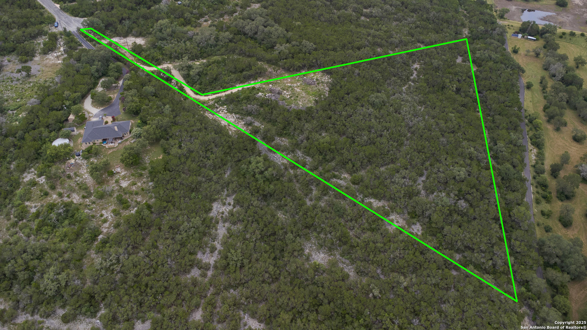 199 County Road 2733 Mico TX 78056