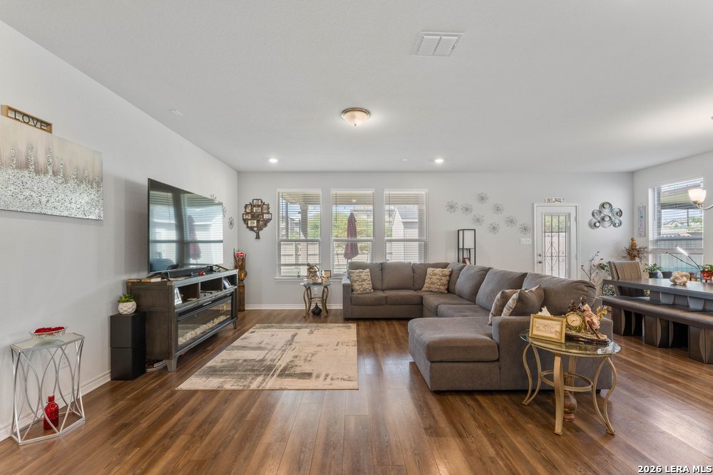 22411 Escalante San Antonio TX 78261