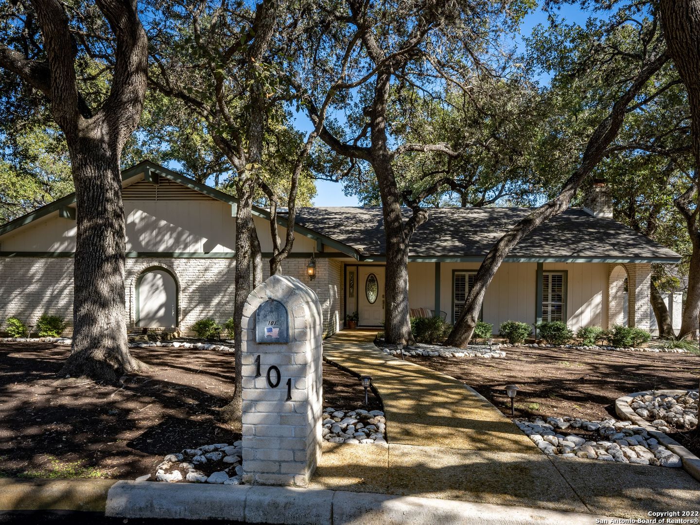 101 Vuewood Street San Antonio TX 78213