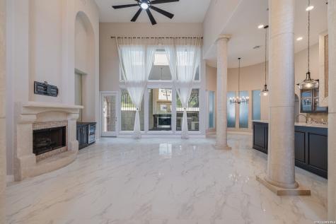 3 Benchwood Circle San Antonio TX 78248
