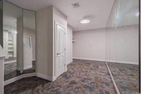 3 Benchwood Circle San Antonio TX 78248