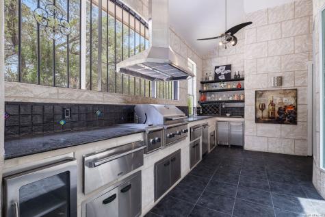 3 Benchwood Circle San Antonio TX 78248