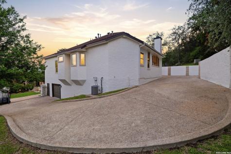 3 Benchwood Circle San Antonio TX 78248