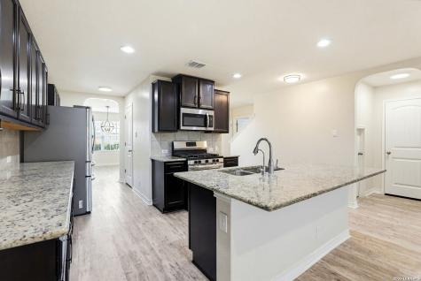 9006 Jersey Stone San Antonio TX 78254