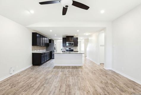 9006 Jersey Stone San Antonio TX 78254