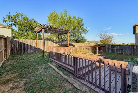 6107 Blind Meadow San Antonio TX 78222