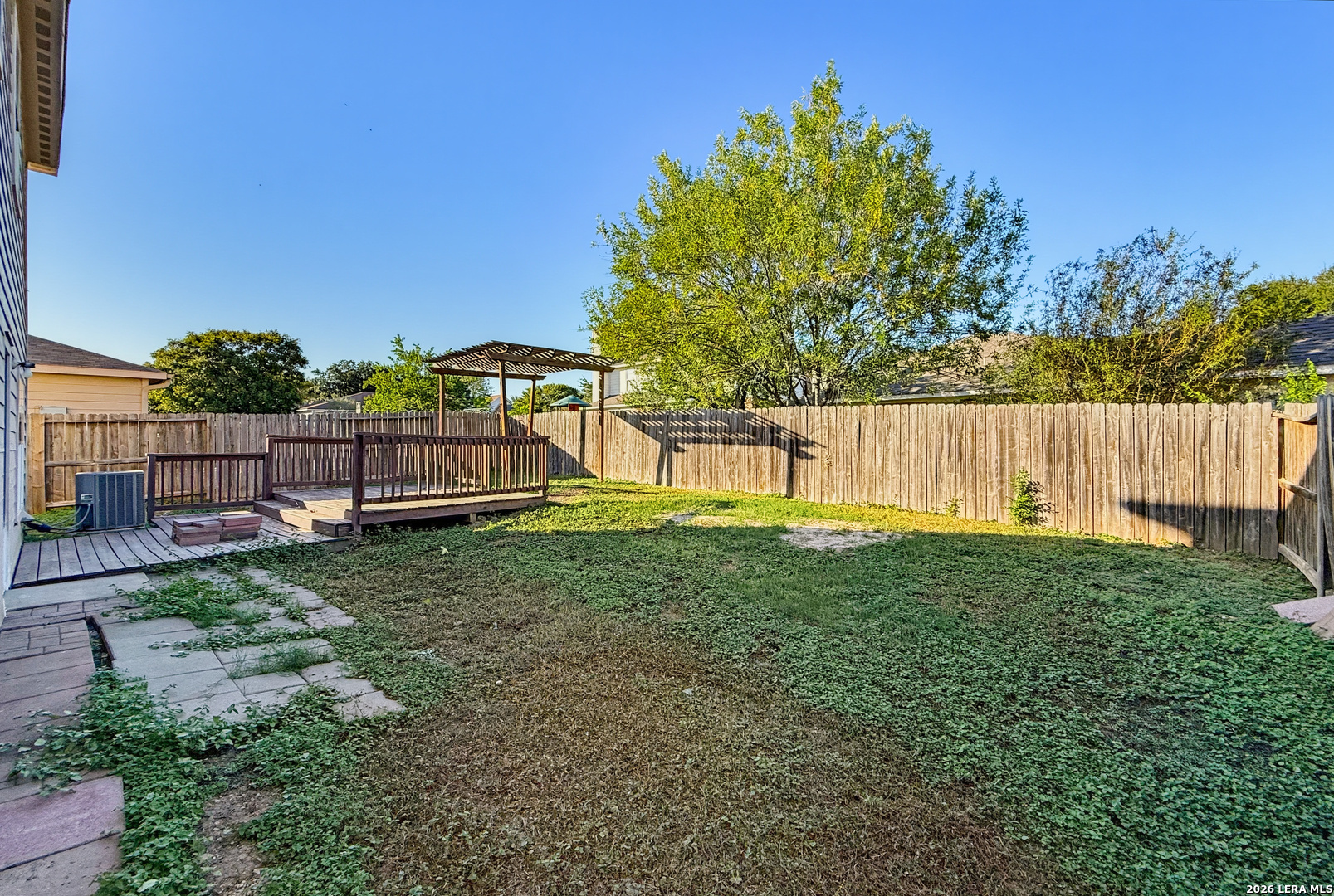 6107 Blind Meadow San Antonio TX 78222