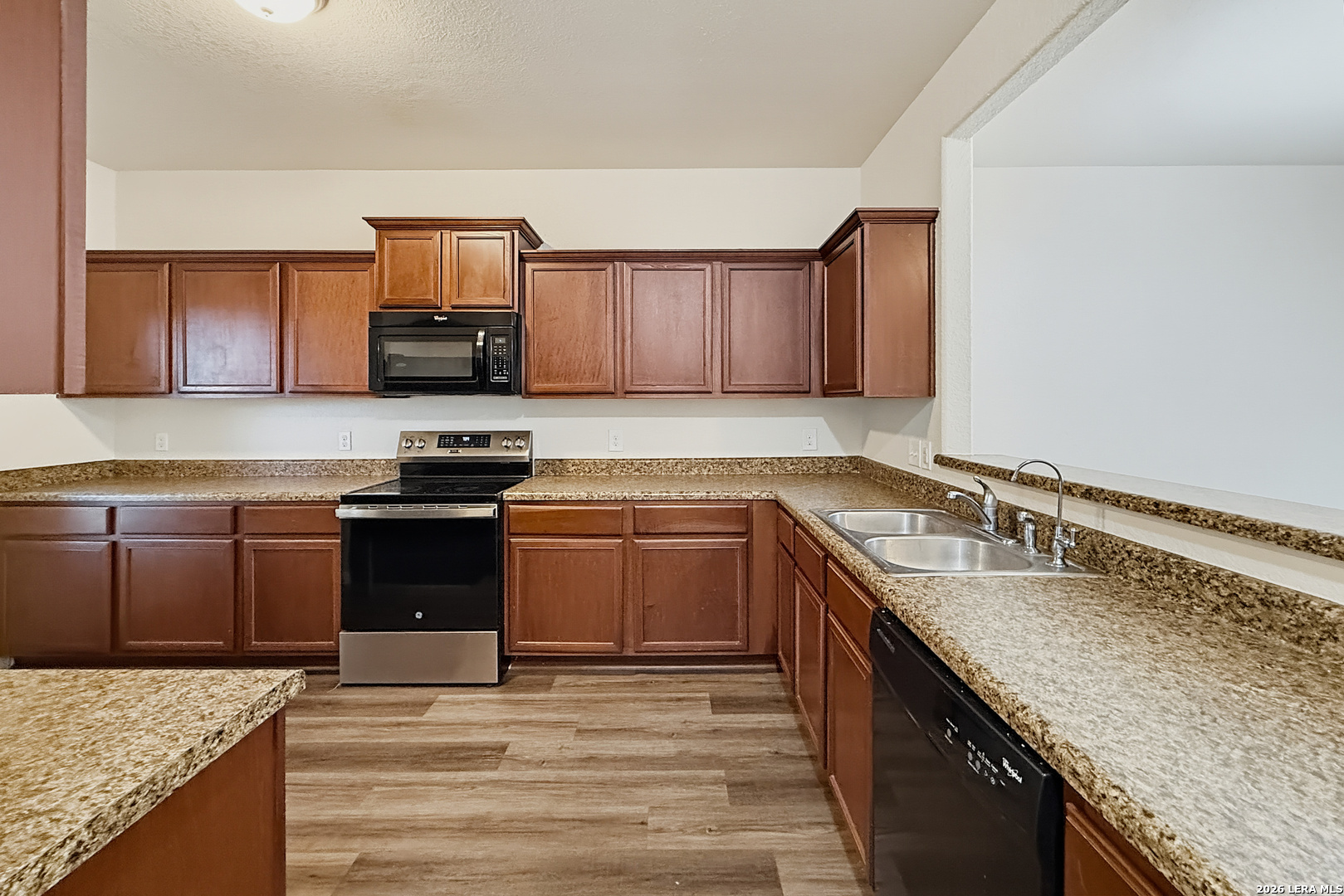 6107 Blind Meadow San Antonio TX 78222