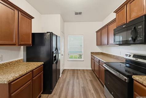 6107 Blind Meadow San Antonio TX 78222