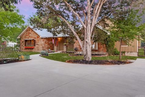 11154 Moorway Helotes TX 78023