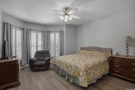 145 Elizabeth Alamo Heights TX 78209
