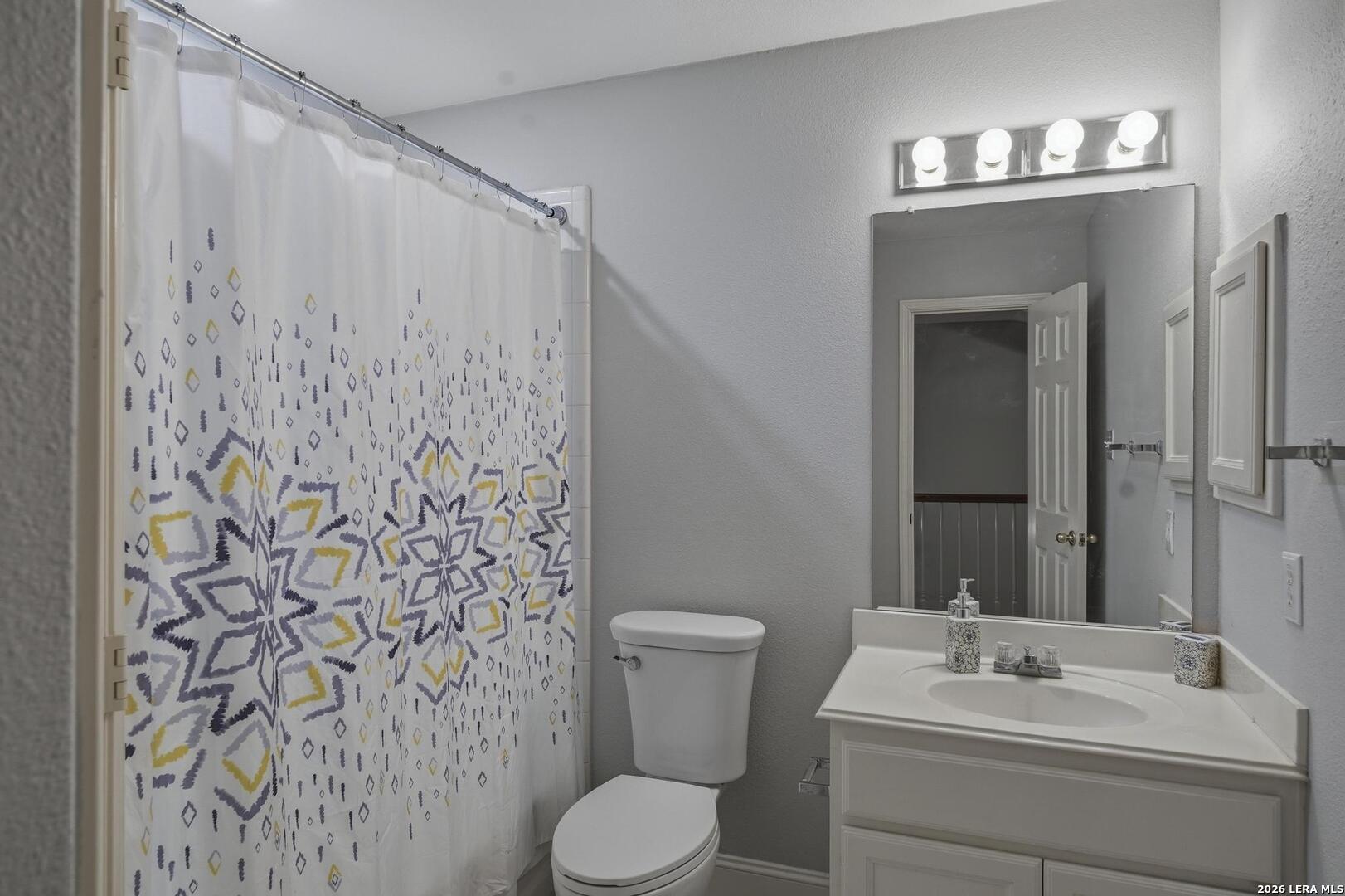 145 Elizabeth Alamo Heights TX 78209