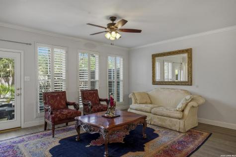 145 Elizabeth Alamo Heights TX 78209