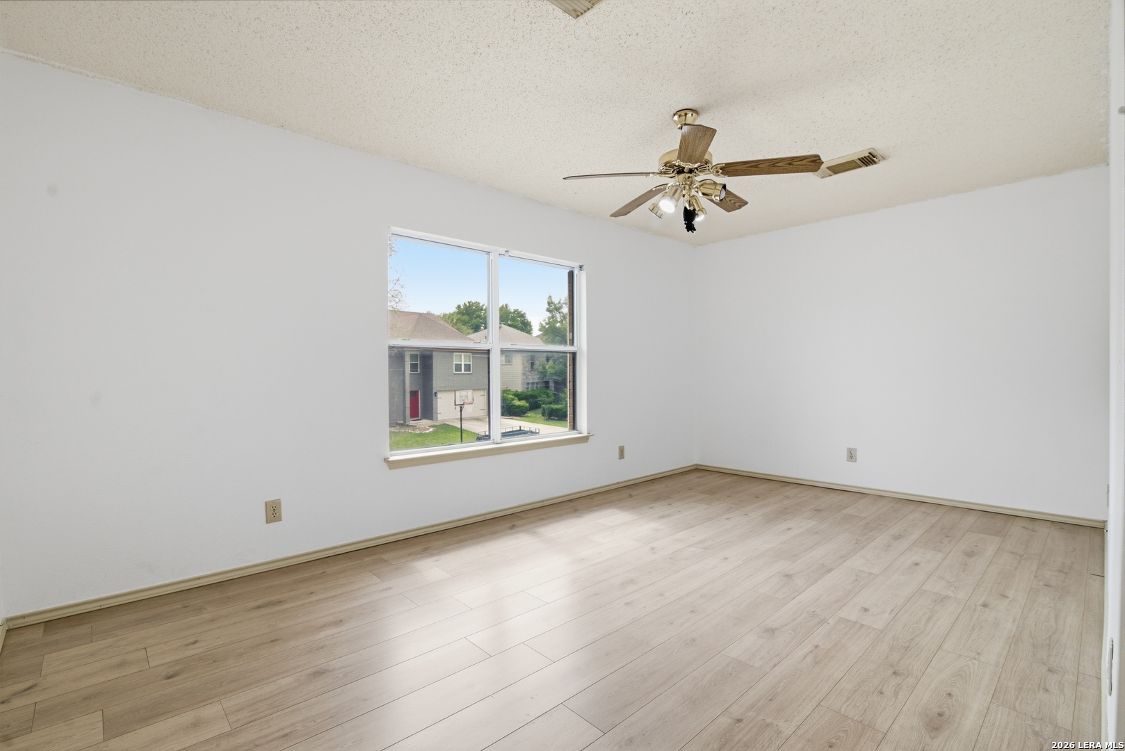 17022 Irongate Rail San Antonio TX 78247