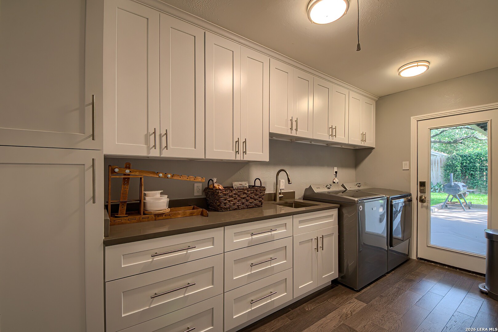 329 Meadowbrook Drive Hollywood Park TX 78232