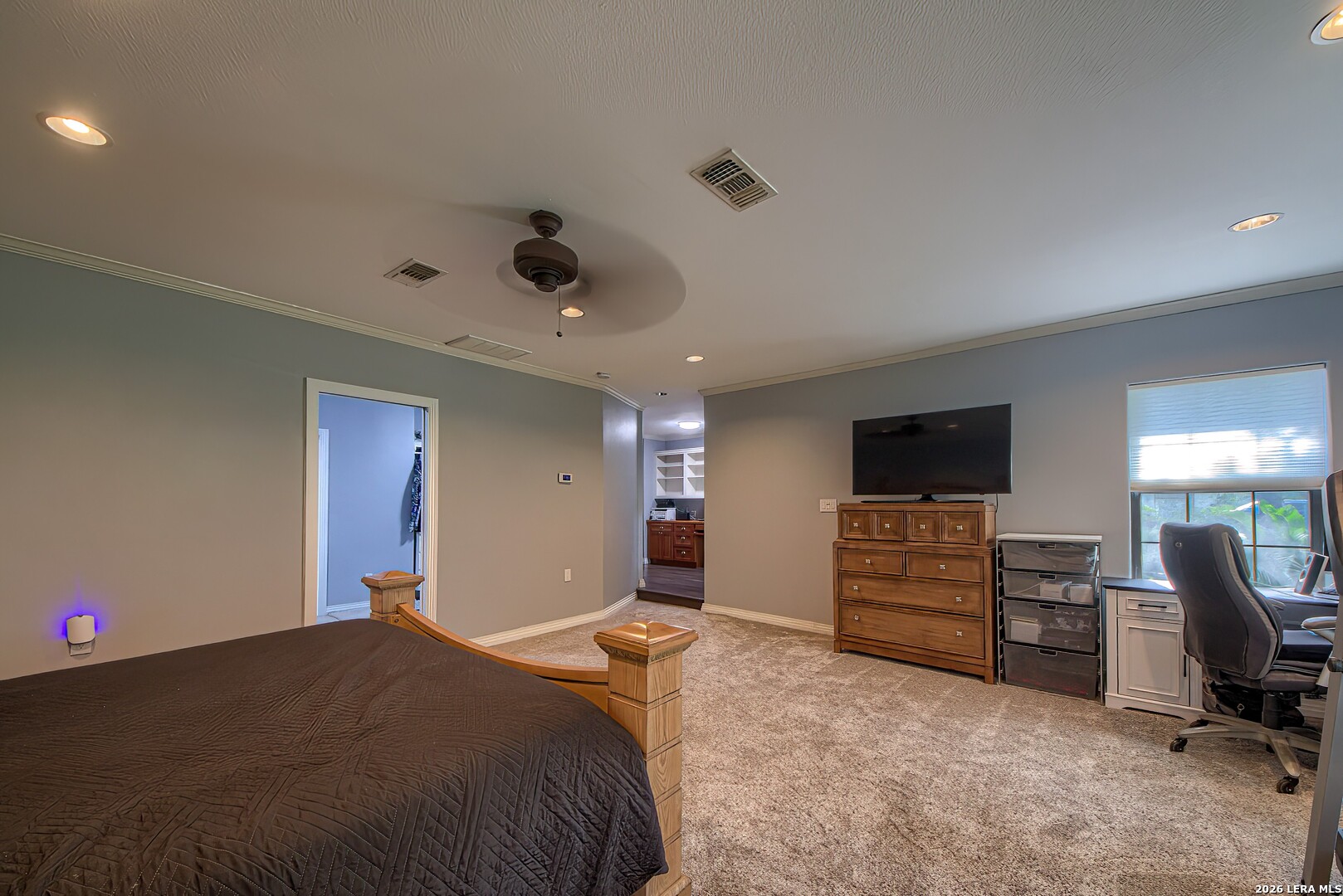 329 Meadowbrook Drive Hollywood Park TX 78232