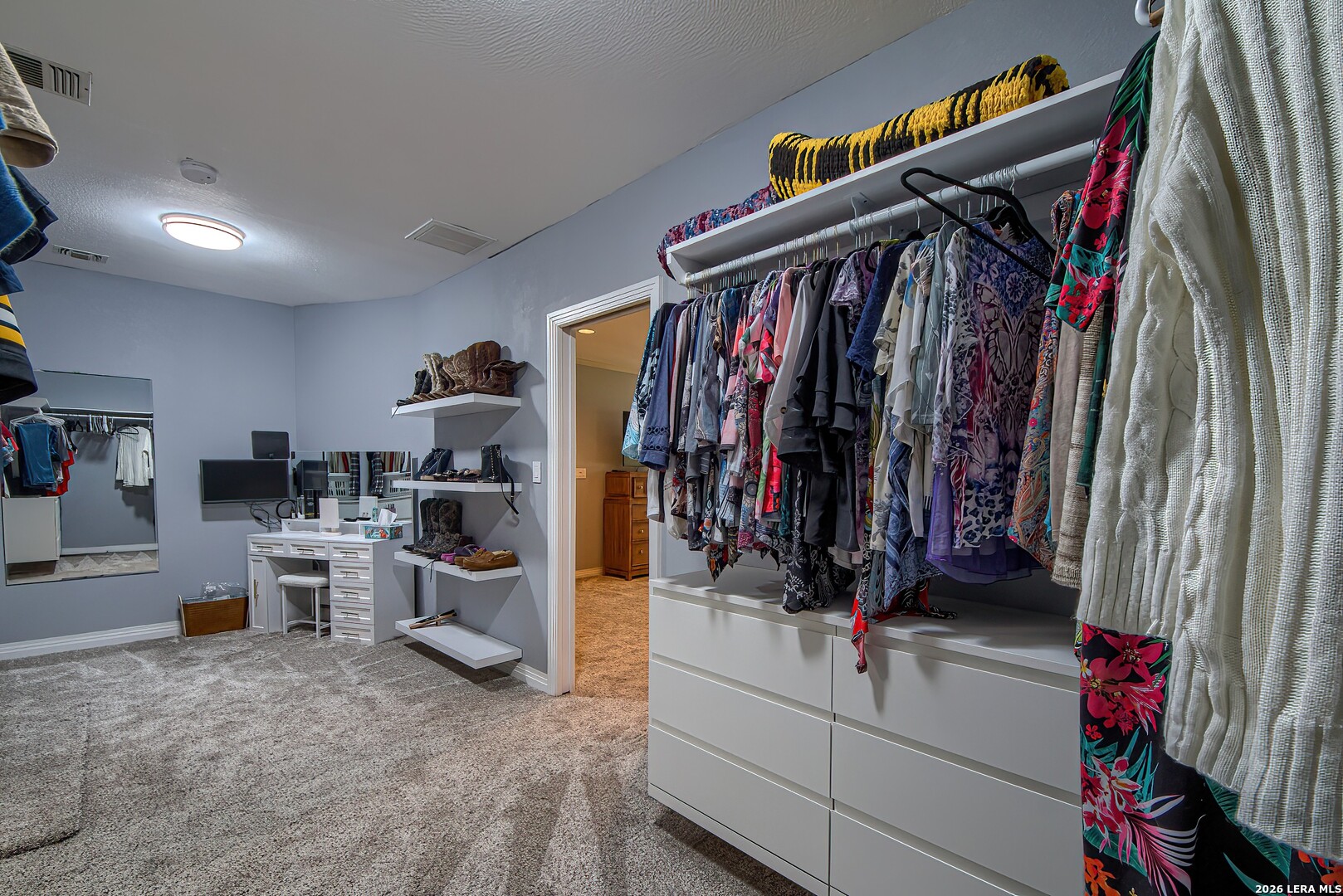 329 Meadowbrook Drive Hollywood Park TX 78232