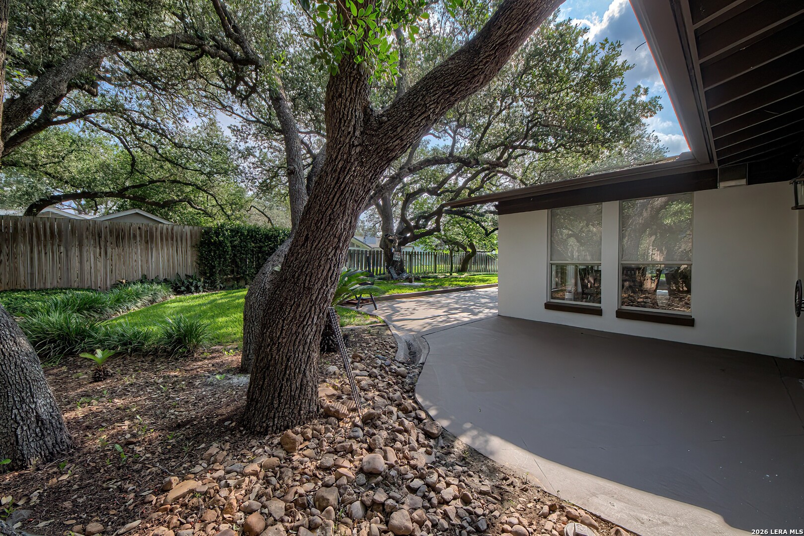 329 Meadowbrook Drive Hollywood Park TX 78232