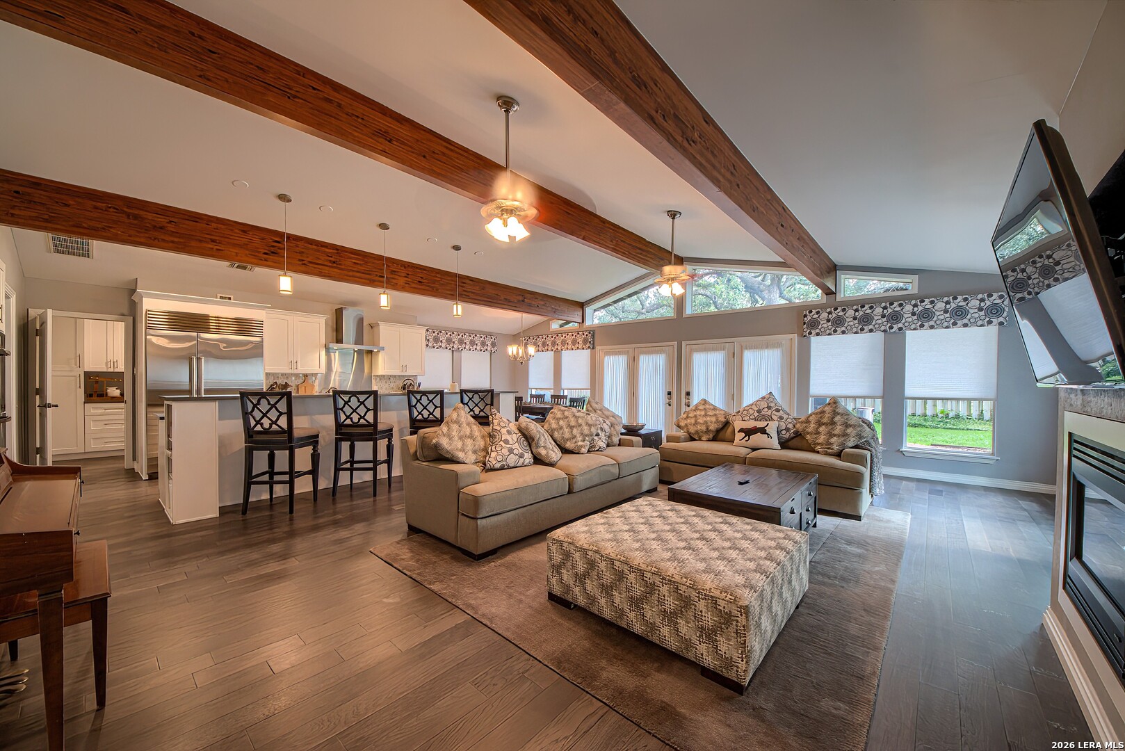 329 Meadowbrook Drive Hollywood Park TX 78232