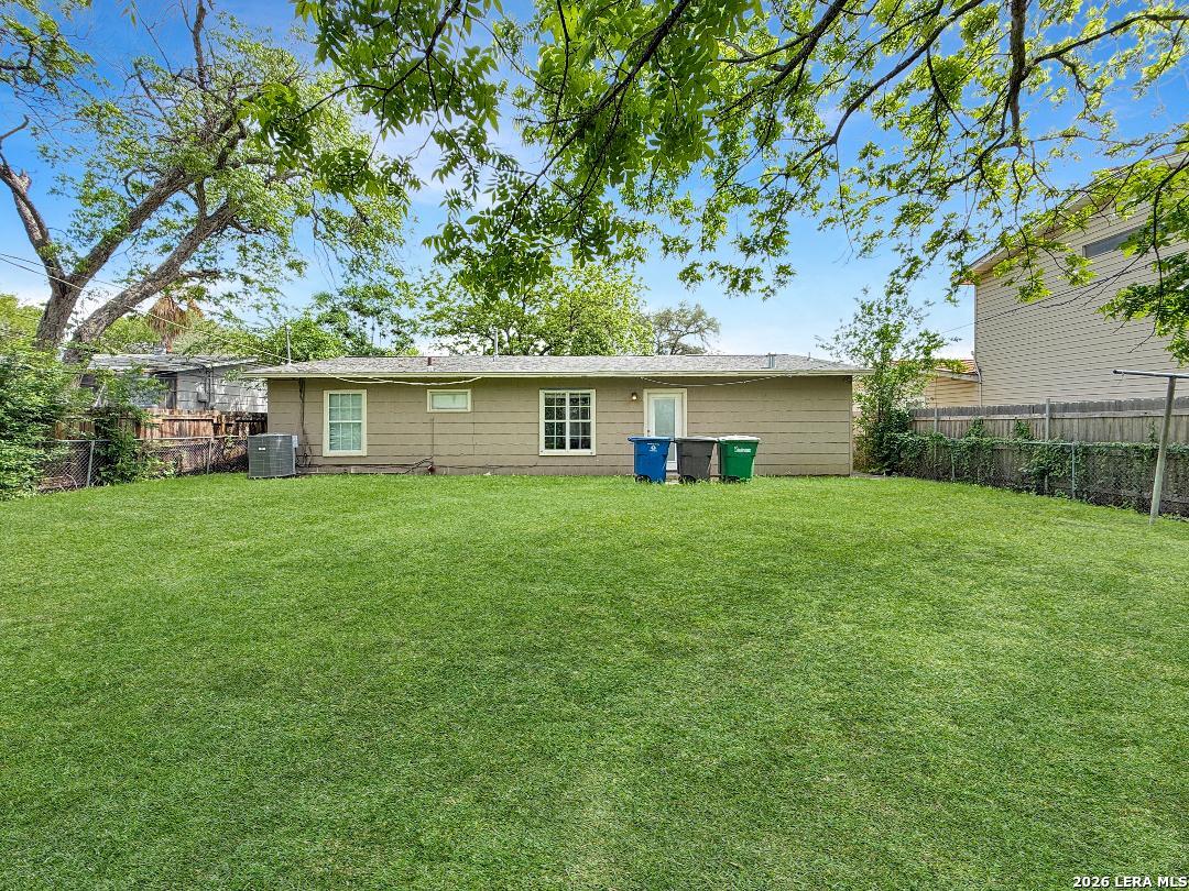 303 Pilgrim San Antonio TX 78213