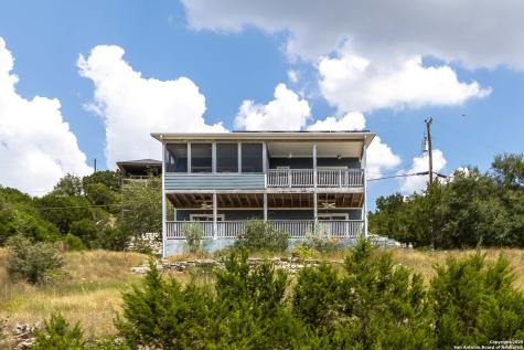667 Rock Castle Canyon Lake TX 78133