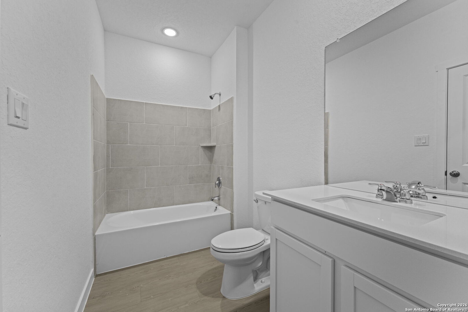 1209 Twisted Creek New Braunfels TX 78130