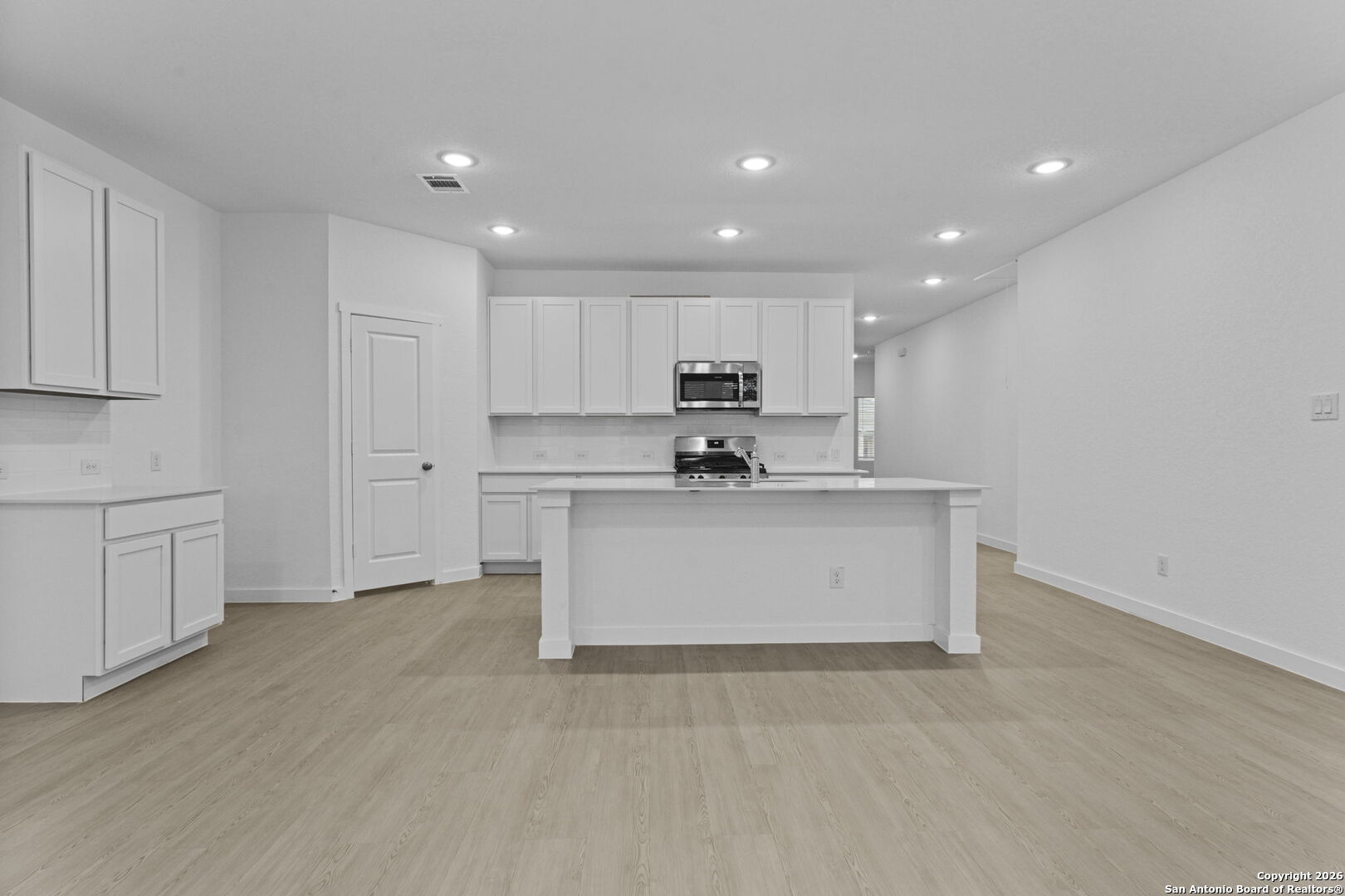 1209 Twisted Creek New Braunfels TX 78130