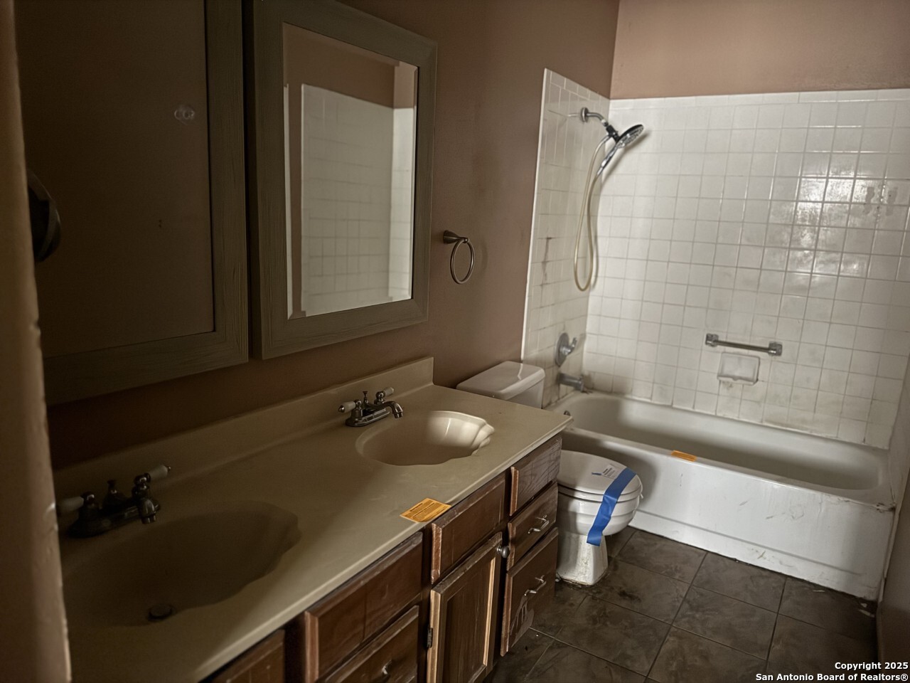 1218 Tinson San Antonio TX 78251