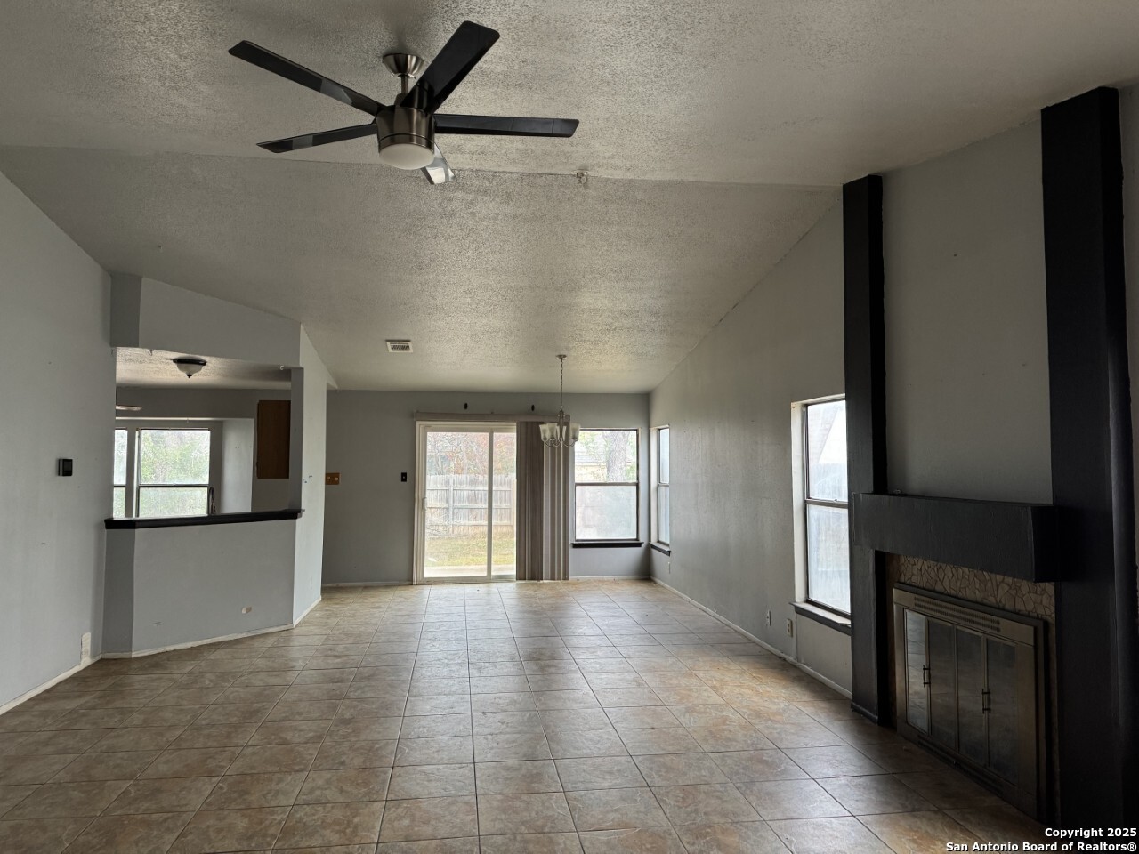 1218 Tinson San Antonio TX 78251