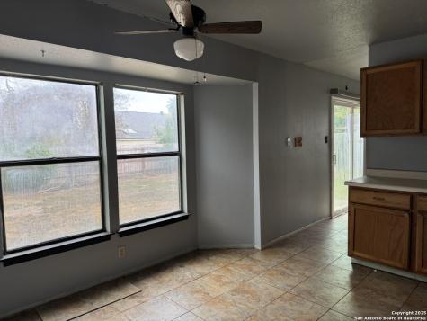 1218 Tinson San Antonio TX 78251