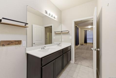 2139 Flintshire Drive New Braunfels TX 78130