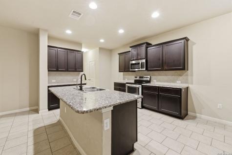 2139 Flintshire Drive New Braunfels TX 78130