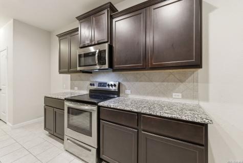2139 Flintshire Drive New Braunfels TX 78130