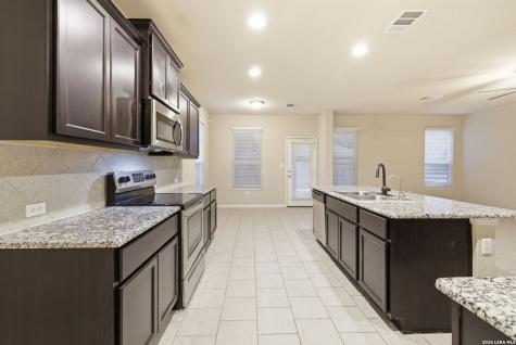 2139 Flintshire Drive New Braunfels TX 78130