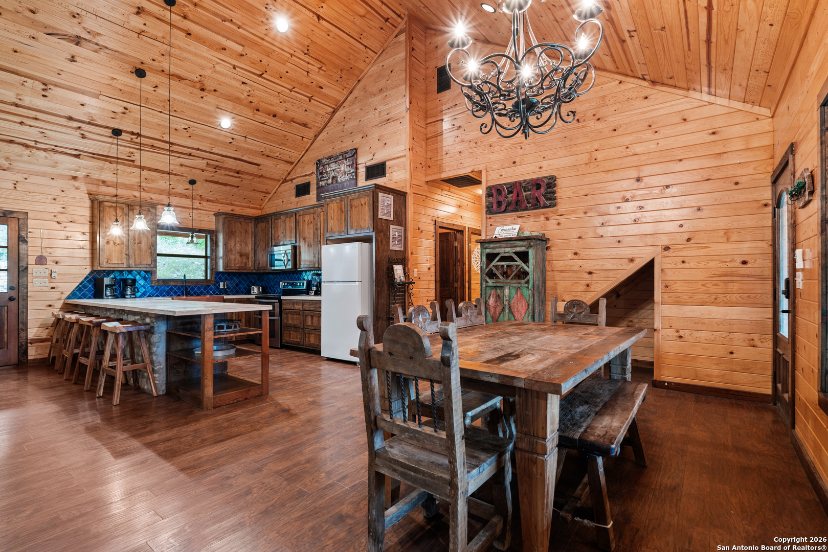 1539 River Road Concan TX 78838