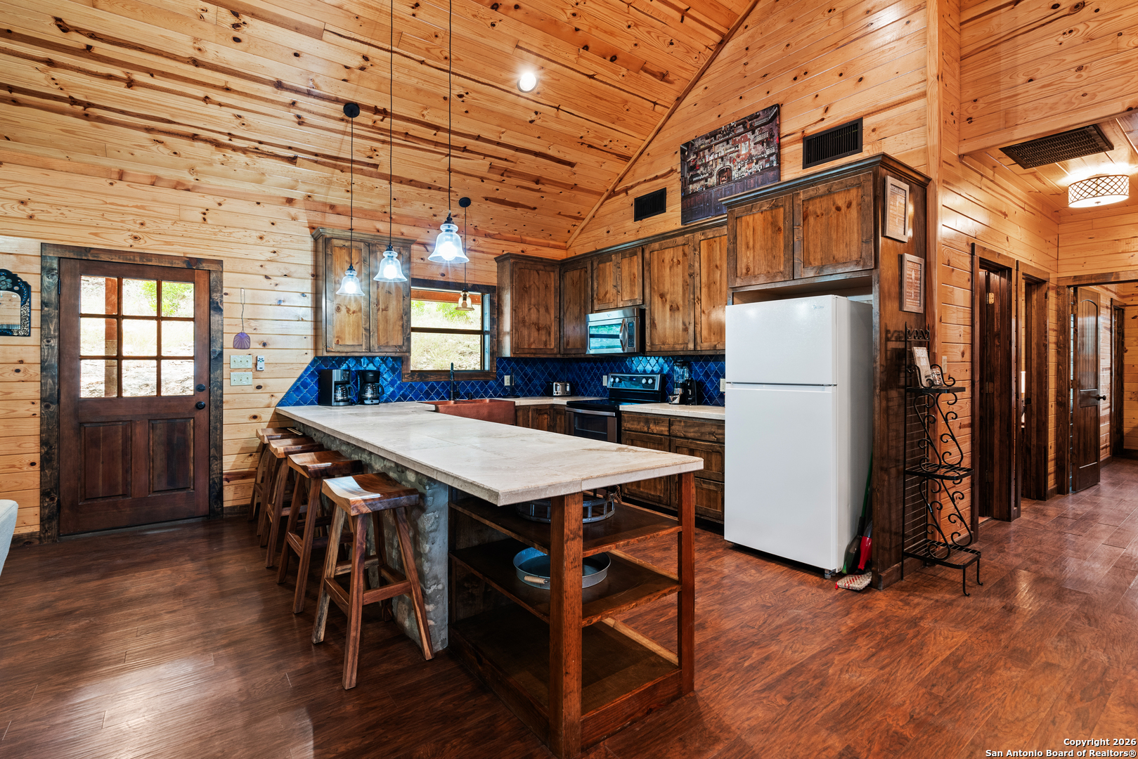 1539 River Road Concan TX 78838
