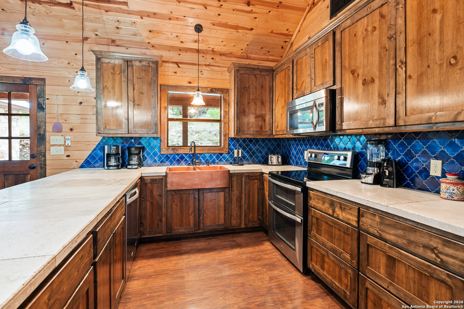 1539 River Road Concan TX 78838