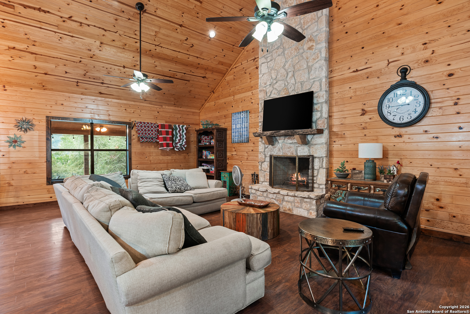 1539 River Road Concan TX 78838
